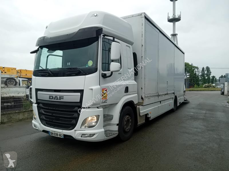 Camion DAF 400