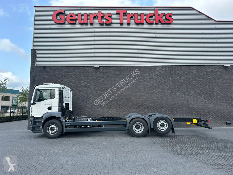 Camion MAN TGS 6X2-4 BL CHASSIS CABINE (NIEUW)