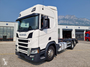 ScaniaR450
