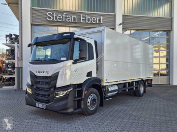 Camion plateau brasseur Iveco neuf