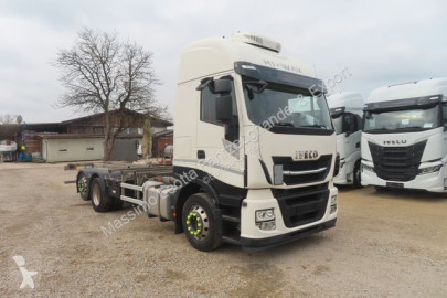 Kamion podvozek Iveco
