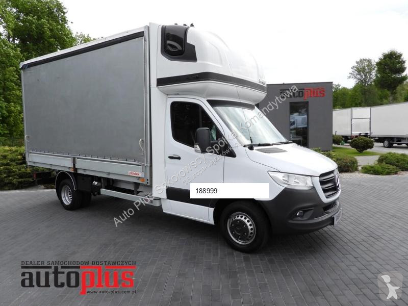 Véhicule utilitaire Mercedes SPRINTER 519...