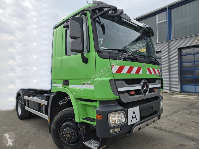 Kamion Mercedes Actros 2032 LA 4x4 Actros 2032...