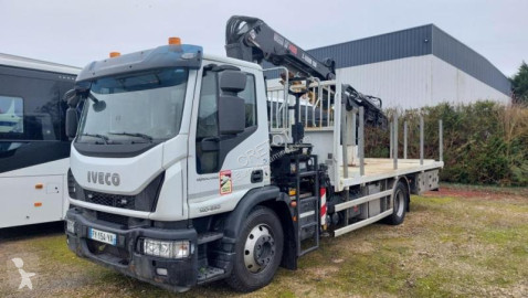 Camion plateau standard Iveco