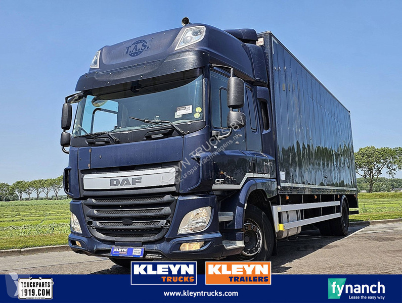 Camion DAF 260 RIGHT SIDE CURTAINS