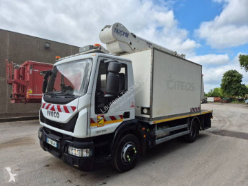 Camion nacelle Iveco