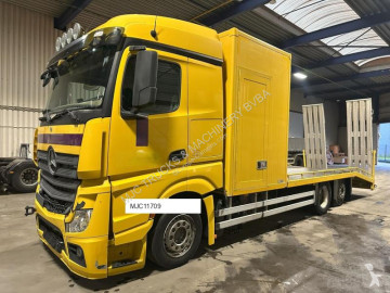 Camion porte voitures Mercedes