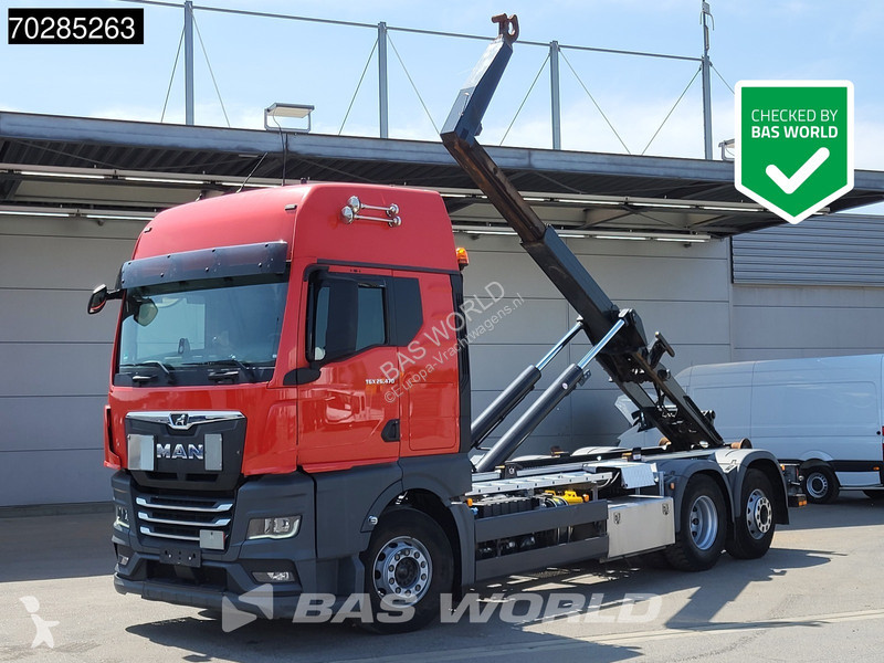 Kamion MAN 26.470 6X2 21 Tonnes VDL hooklift...