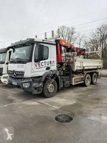 Camion bi-benne Mercedes