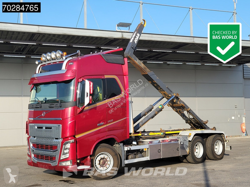 Camion Volvo 700 6X4 Full Air 20t Hook Xenon...