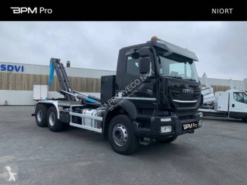 Camion polybenne Iveco