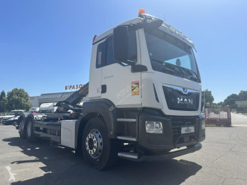 Camion polybenne MAN