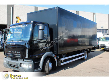 Camion fourgon Iveco