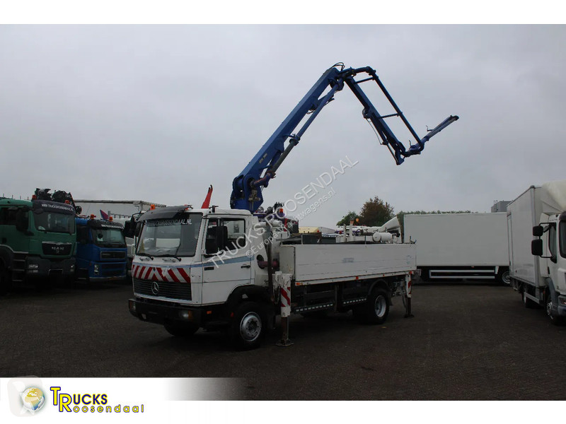Camion Mercedes 1320 + 15 meter pomp concrete +...