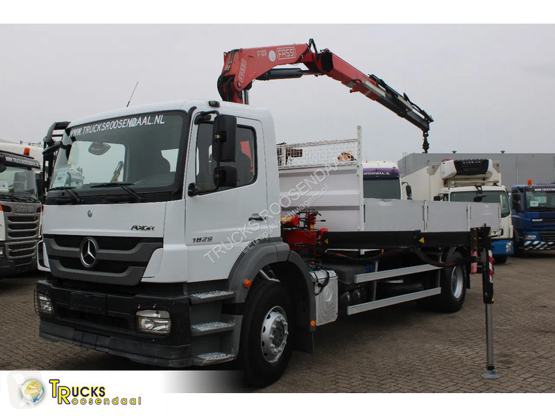Vrachtwagen Mercedes 1929 + FASSI F135 + REMOTE...