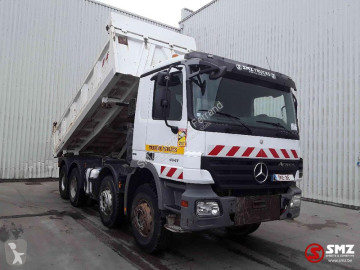 Camion benne Mercedes
