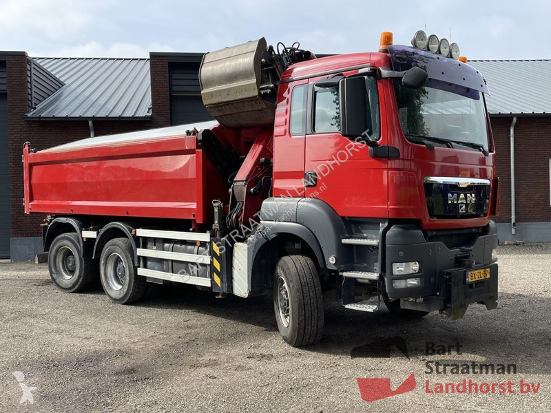 Lastbil MAN TGS 6x6 met 2 zijdige kipper en...