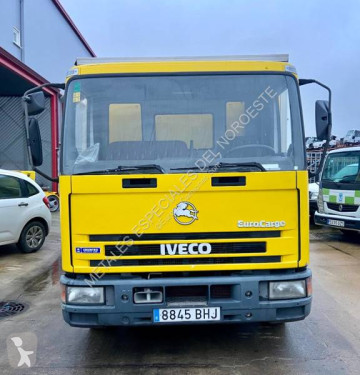 Camion fourgon Iveco