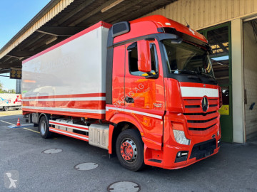 Mercedes