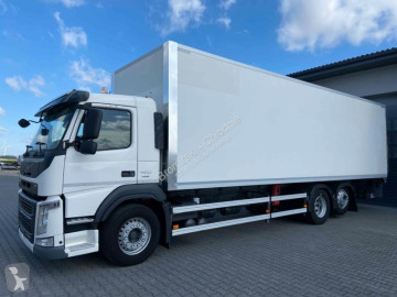 Camion fourgon Volvo