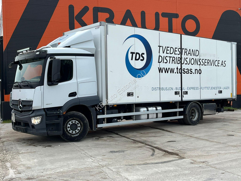 Kamion Mercedes 1827 4x2 TK UT SPECTRUM / BOX...