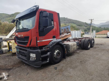 Camion châssis Iveco