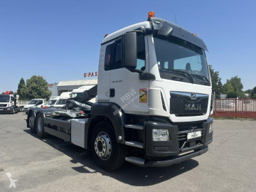 Camion polybenne MAN