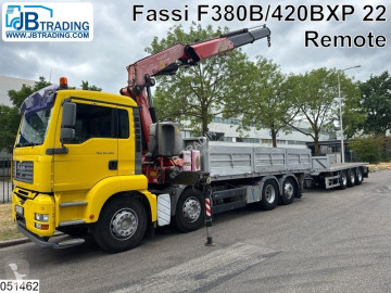 Camion grue MAN
