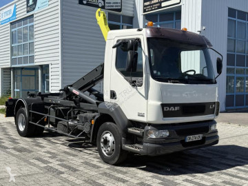 Camion polybenne DAF
