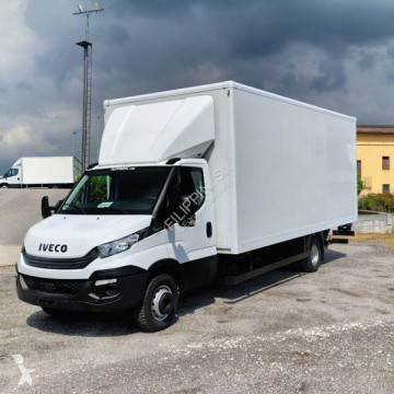 Camion fourgon polyfond Iveco