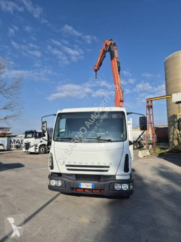Camion plateau Iveco