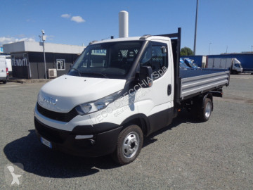 Camion tri-benne Iveco