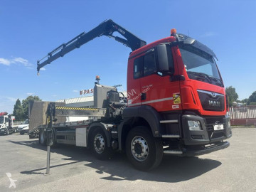 Camion porte engins MAN