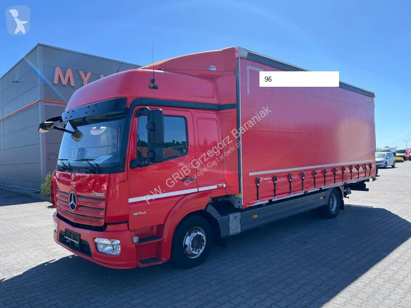 Camion Mercedes ATEGO 824 EURO 6 1.HAND...