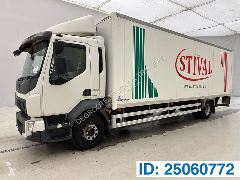 Camion Volvo FL 250