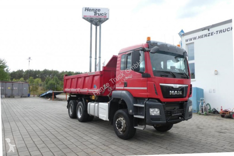 Camion MAN TG-S 26.440 6x6 3-Achs Allradkipper...