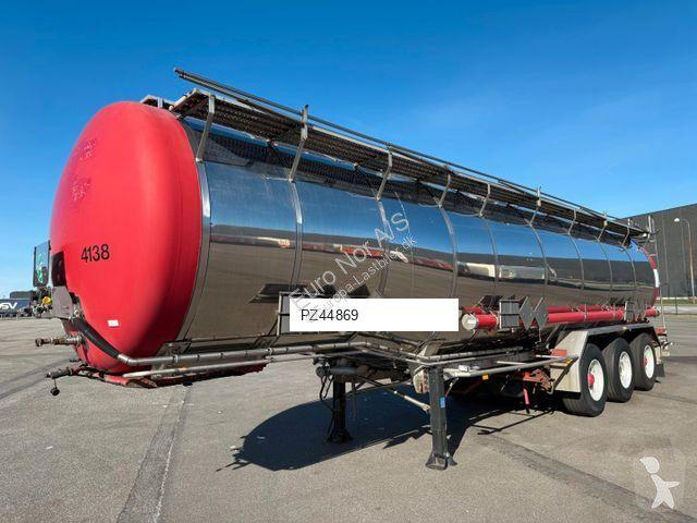 Camion Burg ANDERE Burg 3 compartments 32.200 L...