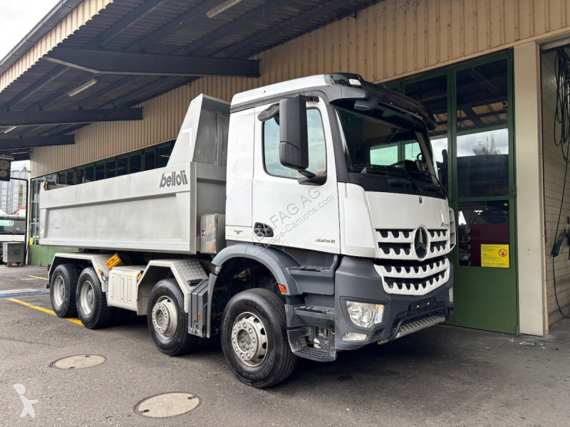 Kamion Mercedes arocs 3251