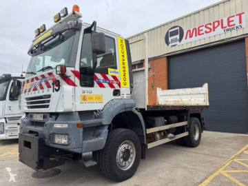Camion benne TP Iveco