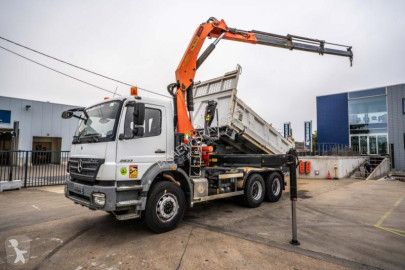 Camion benne Mercedes