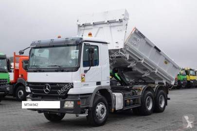 Camion benă Mercedes