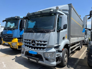 Camion savoyarde Mercedes
