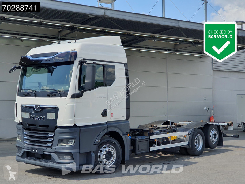 Camión MAN 26.470 6X2 BDF Retarder Liftachse...