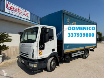 Camión tautliner (lonas correderas) Iveco