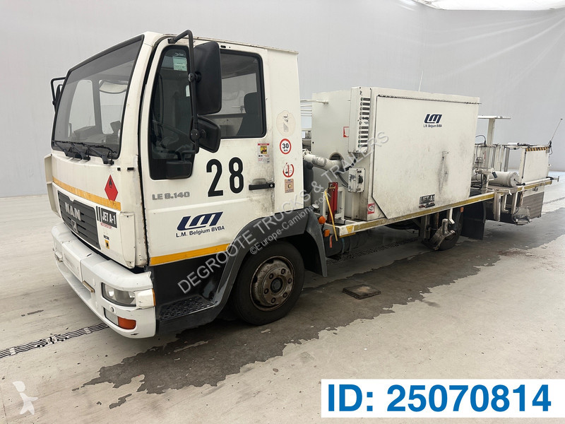 Camion MAN 8.140