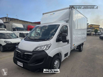 Fourgon utilitaire Opel