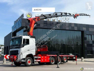 Camion plateau Volvo