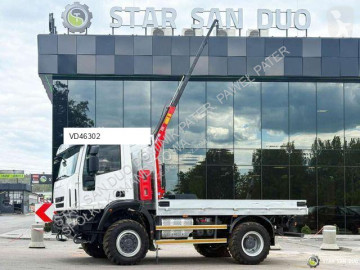 Camión plataforma Iveco