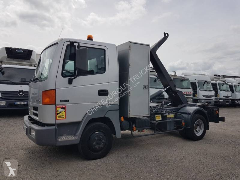 Camion Nissan