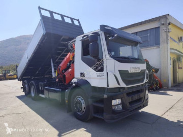 Camion tri-benne Iveco